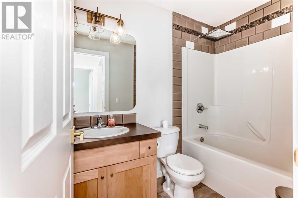 Single Family House for Sale in  Copperleaf Bay SE Copperfield Calgary 