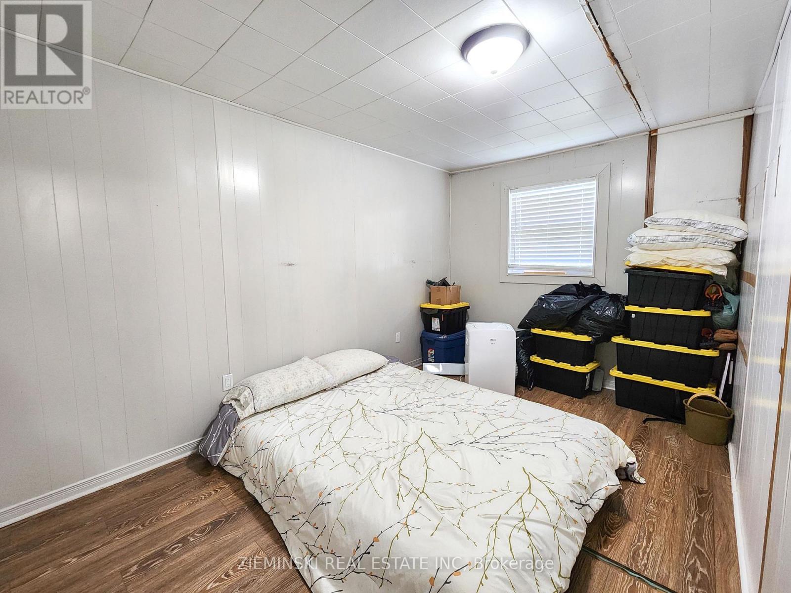 Photo 16 of 545 Silver Queen Lake Road, Cochrane ON