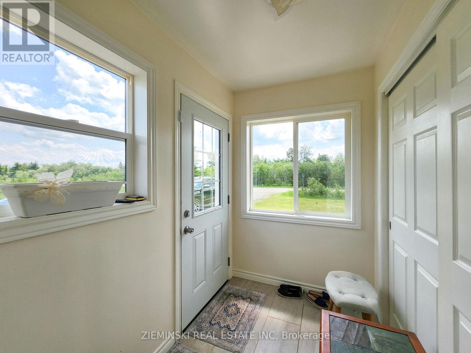 Photo 26 of 545 Silver Queen Lake Road, Cochrane ON