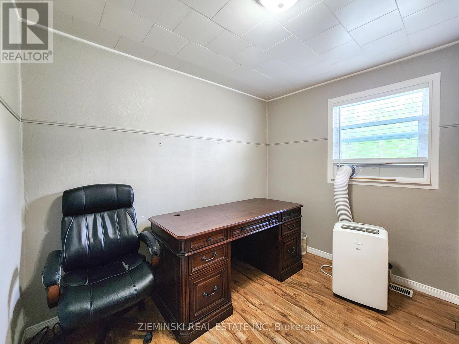 Photo 9 of 545 Silver Queen Lake Road, Cochrane ON