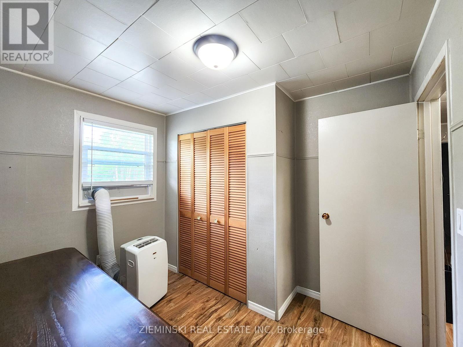 Photo 46 of 545 Silver Queen Lake Road, Cochrane ON