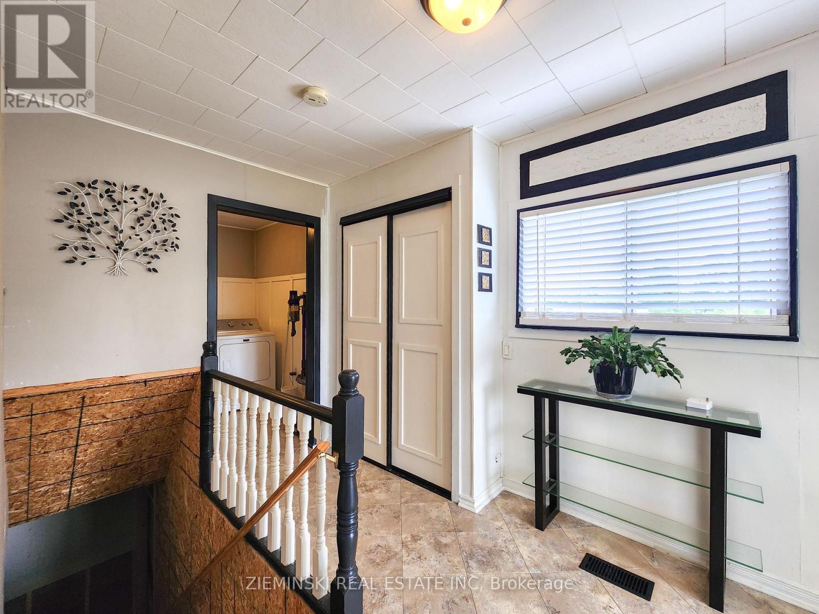 Photo 2 of 545 Silver Queen Lake Road, Cochrane ON