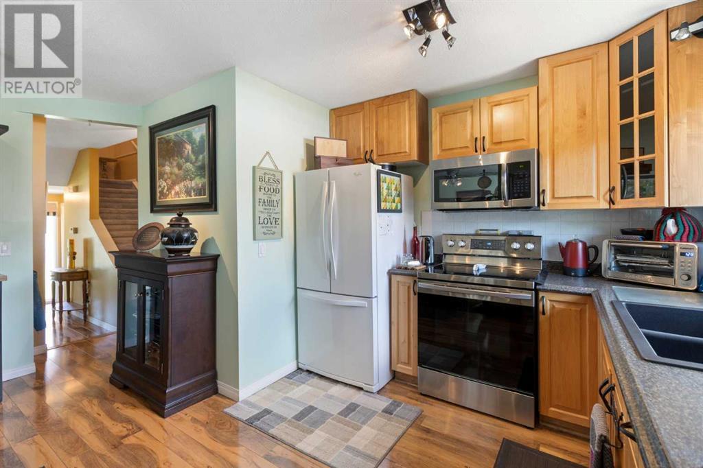 Single Family House for Sale in    Street SE Ogden Calgary 