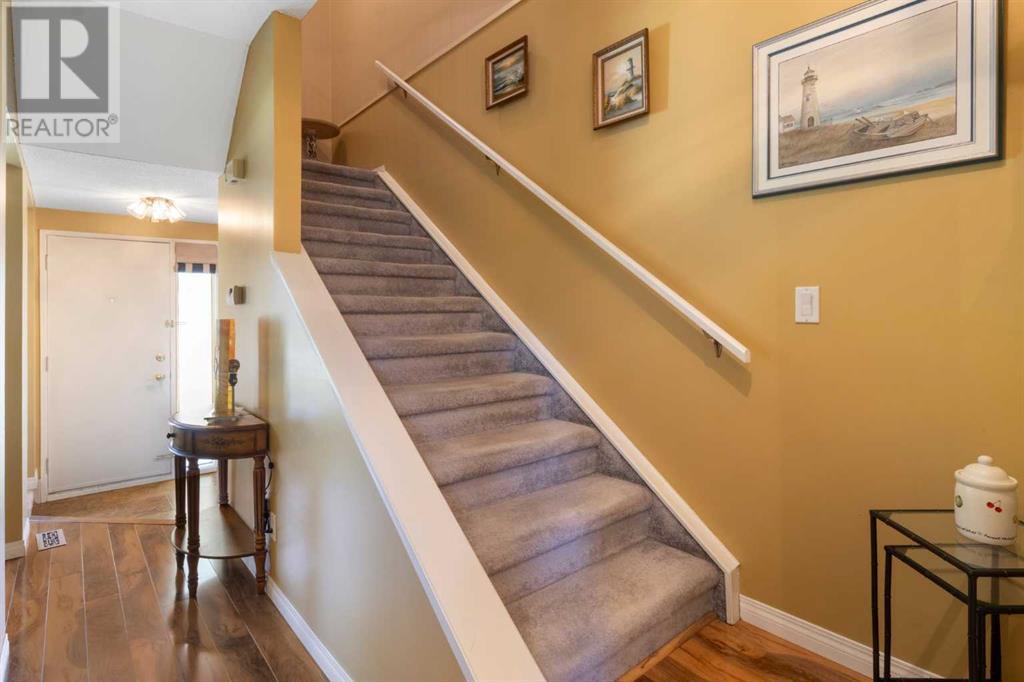 Single Family House for Sale in    Street SE Ogden Calgary 
