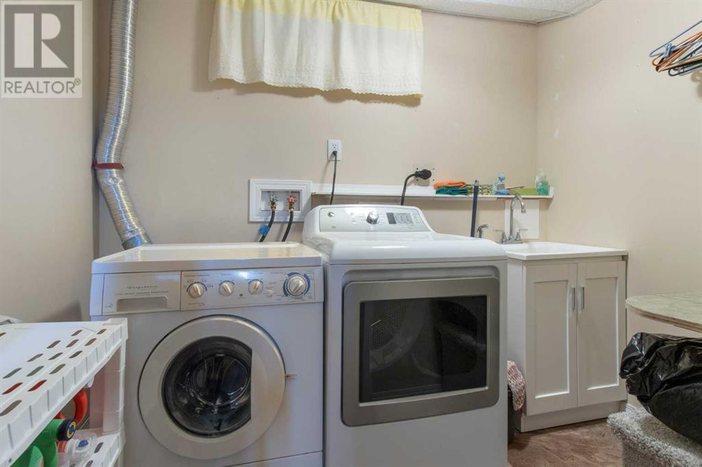 Single Family House for Sale in    Street SE Ogden Calgary 