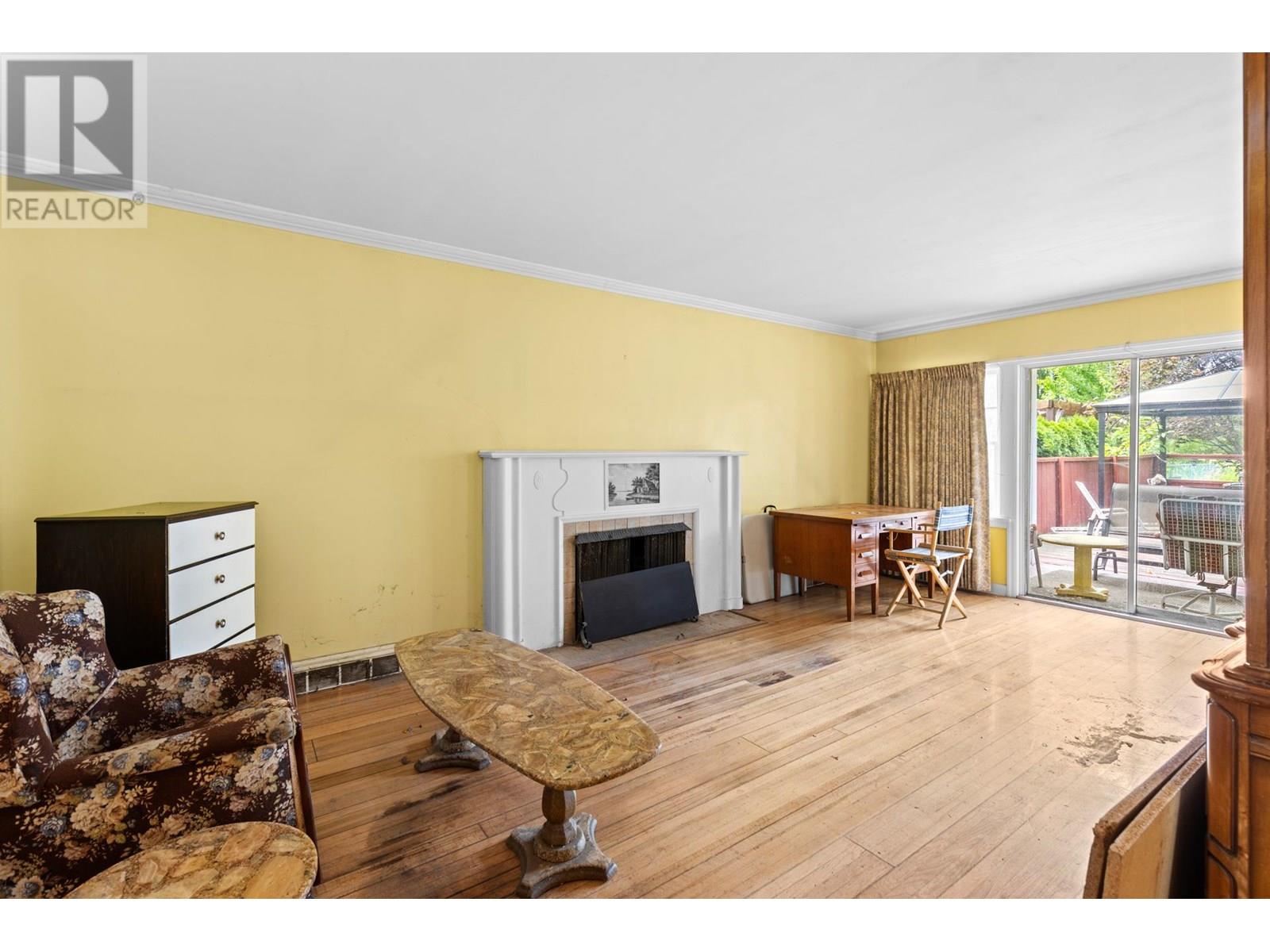 1880 Riverside Avenue, Kelowna
