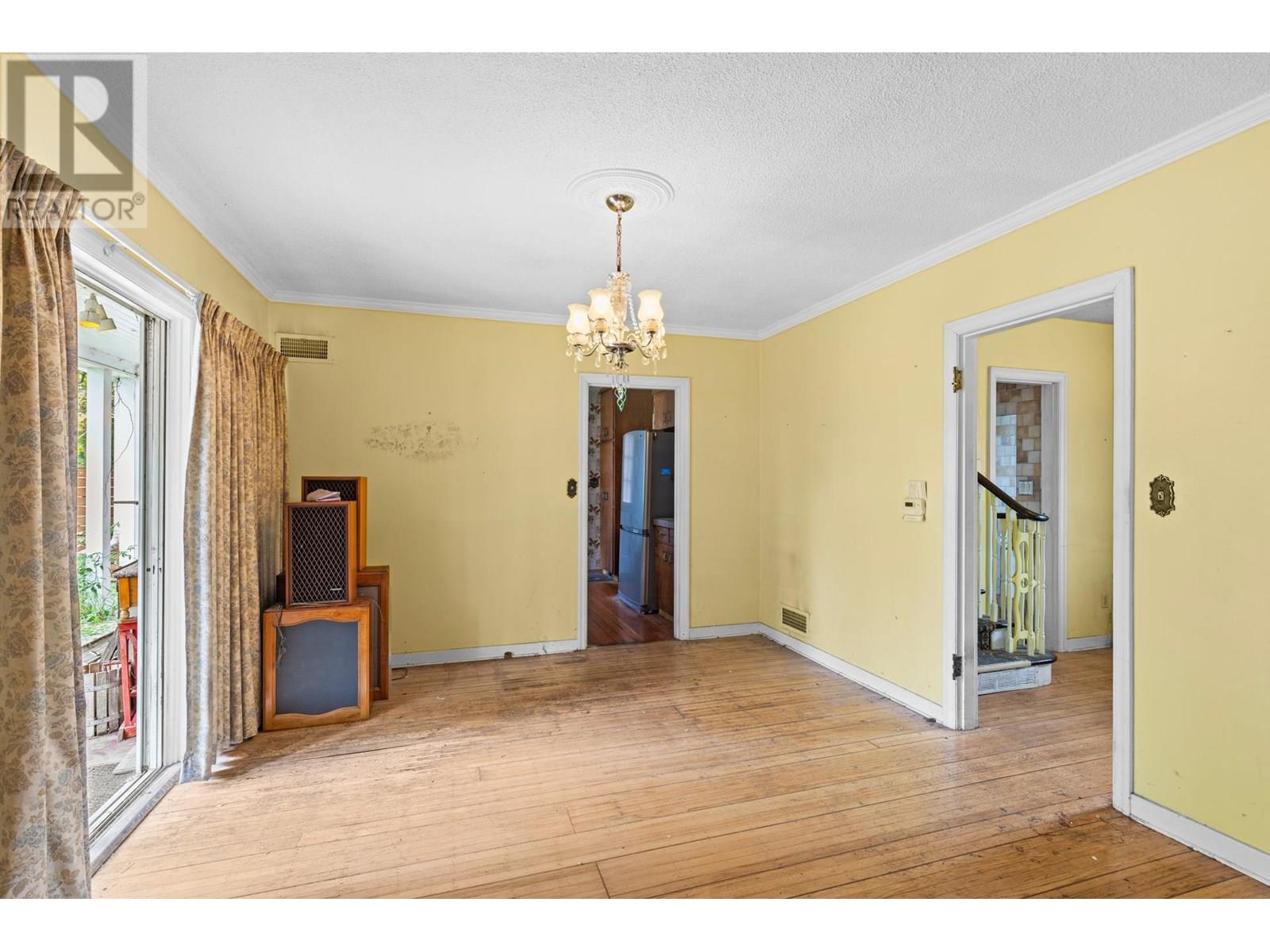  1880 Riverside Avenue, Kelowna