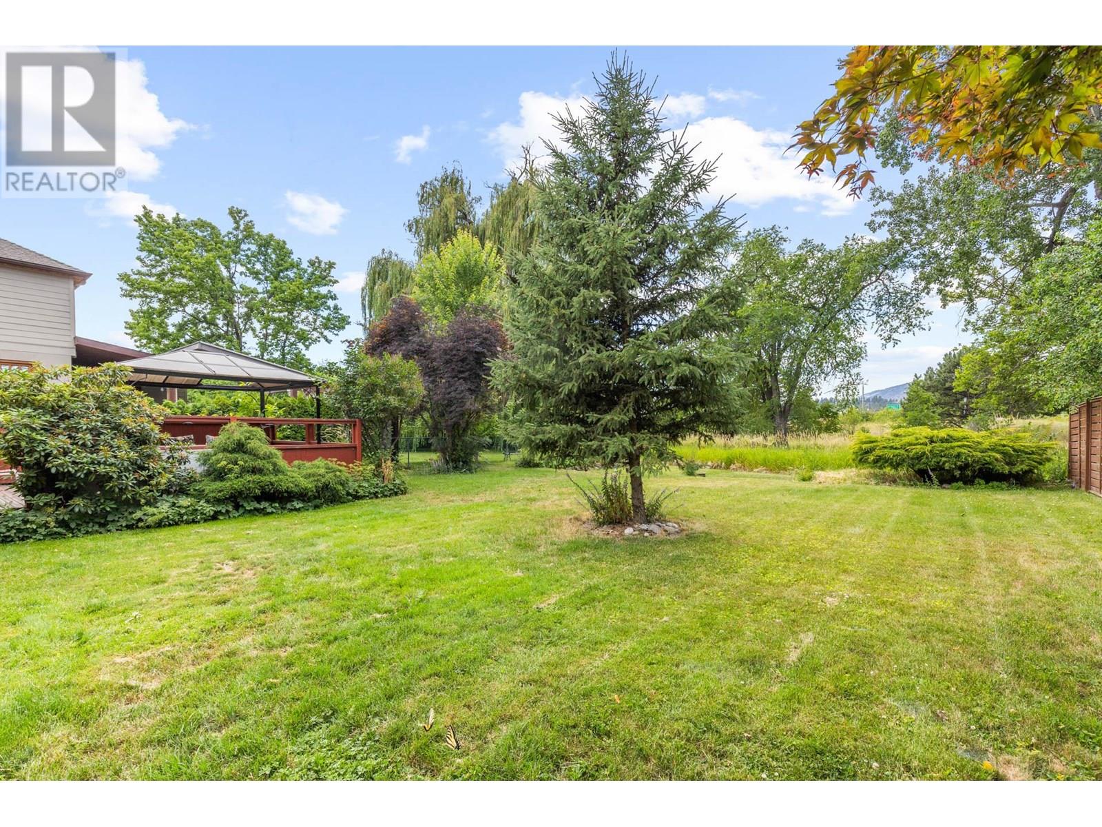  1880 Riverside Avenue, Kelowna