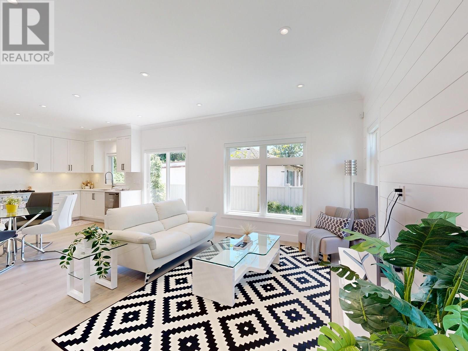 #15-7100 ASH Street, Richmond