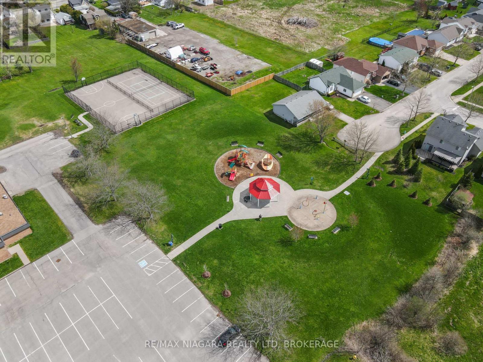 Photo 27 of 3564 Hill Street, Fort Erie ON