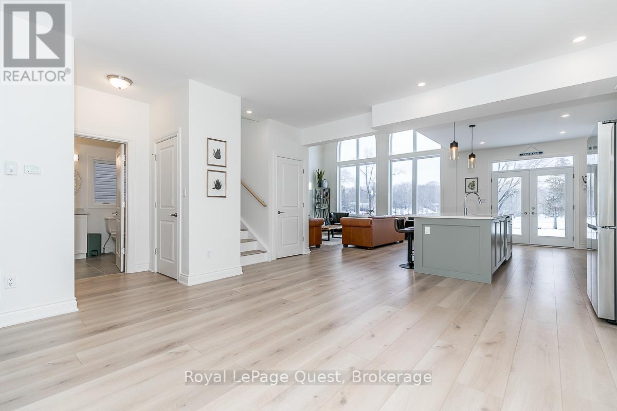 Photo 7 of 21 Rosy Beach Court, Ramara ON