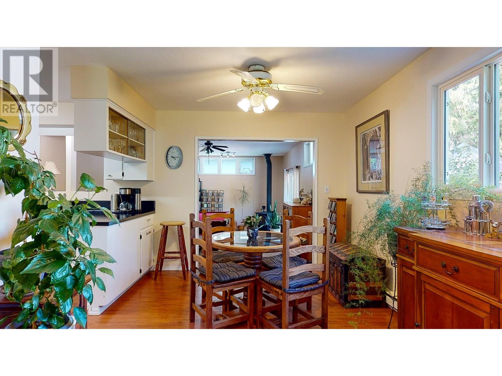 4569 FRANCIS PENINSULA ROAD, Madeira Park