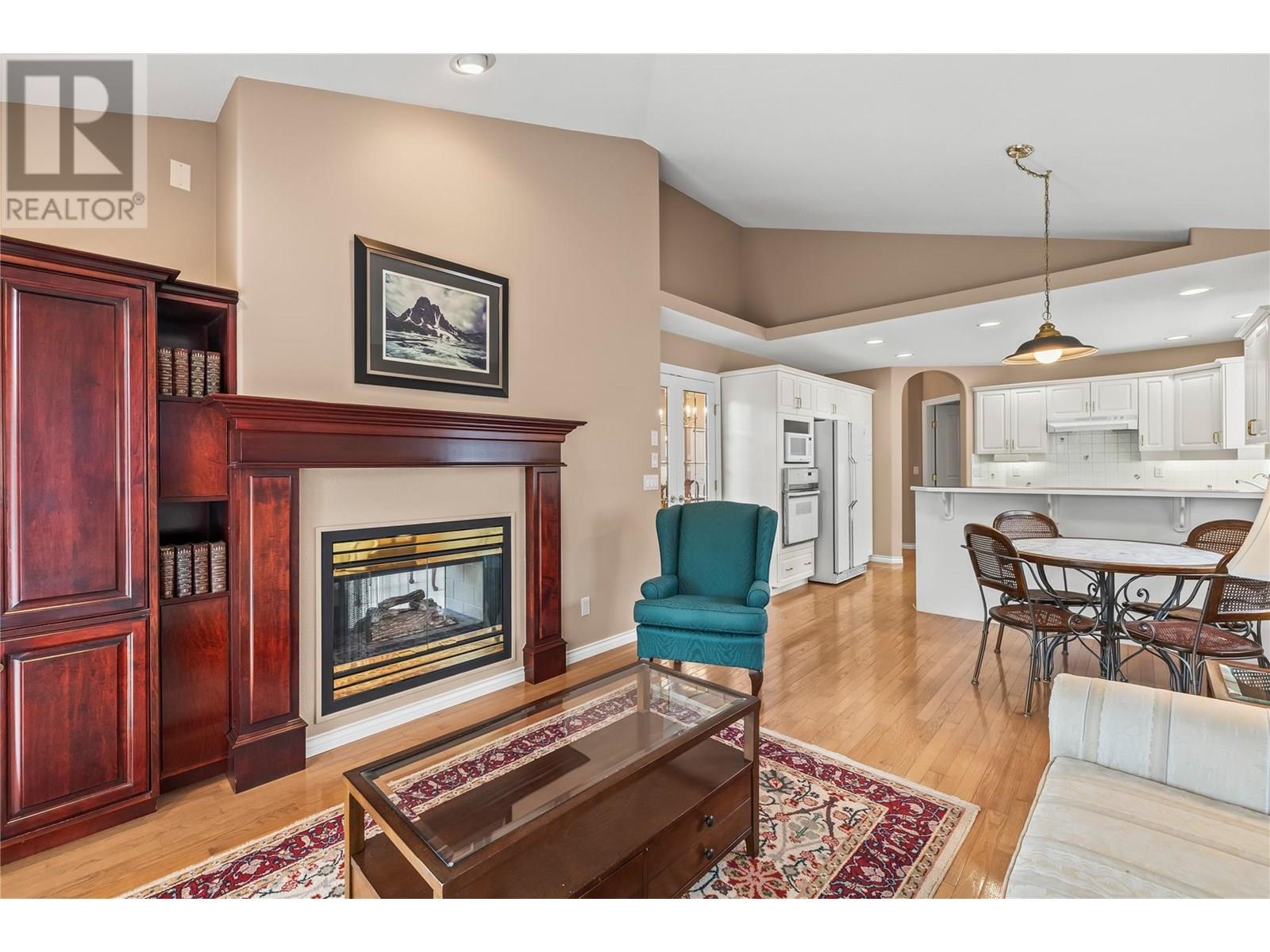  4003 Gallaghers Terrace, Kelowna