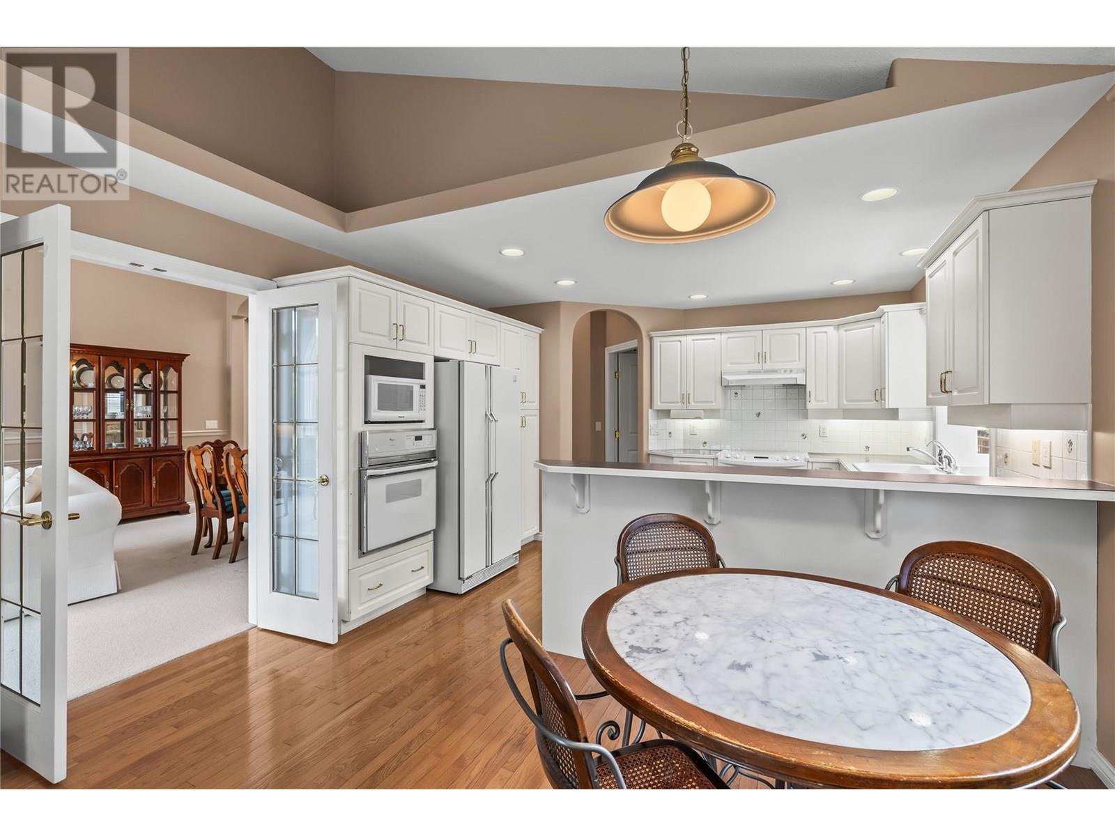  4003 Gallaghers Terrace, Kelowna