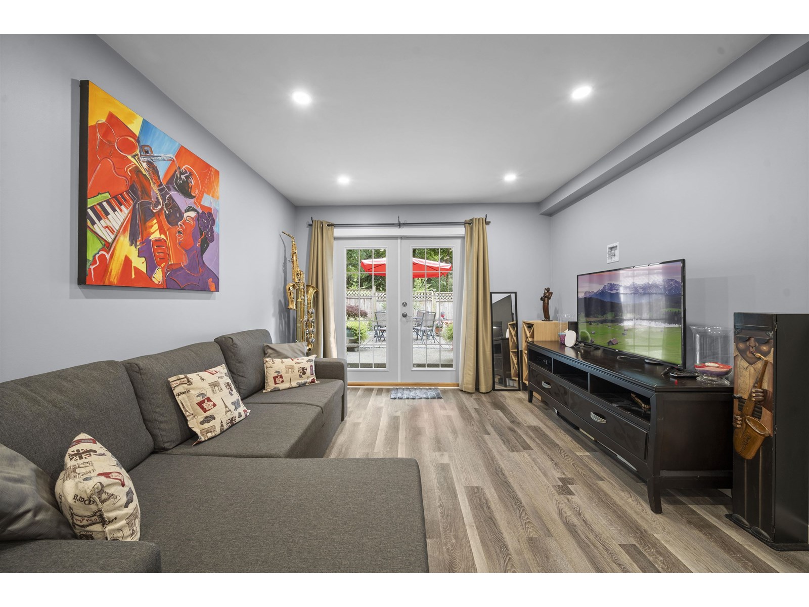 Photo 17 of 202 Davis Crescent, Langley BC