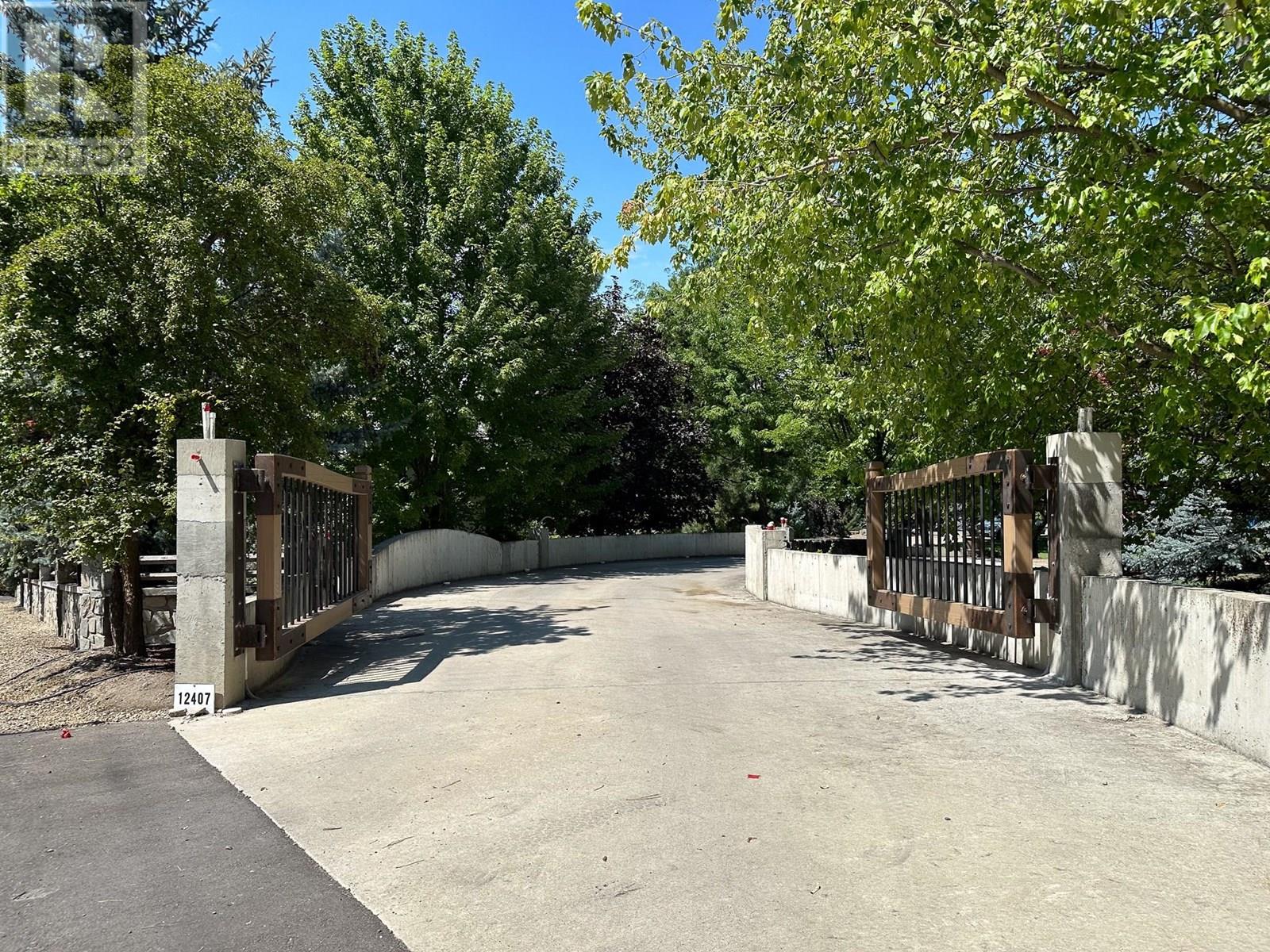 12407 Coldstream Creek Road, Coldstream