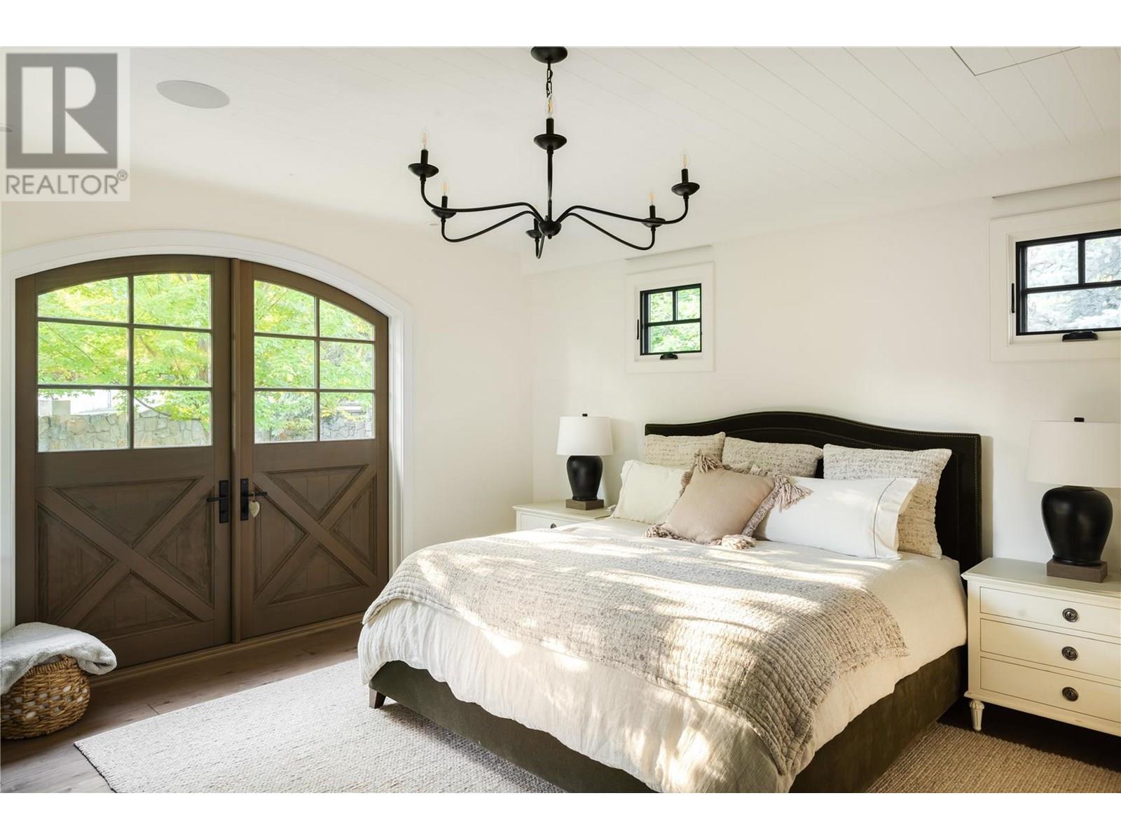 12407 Coldstream Creek Road, Coldstream