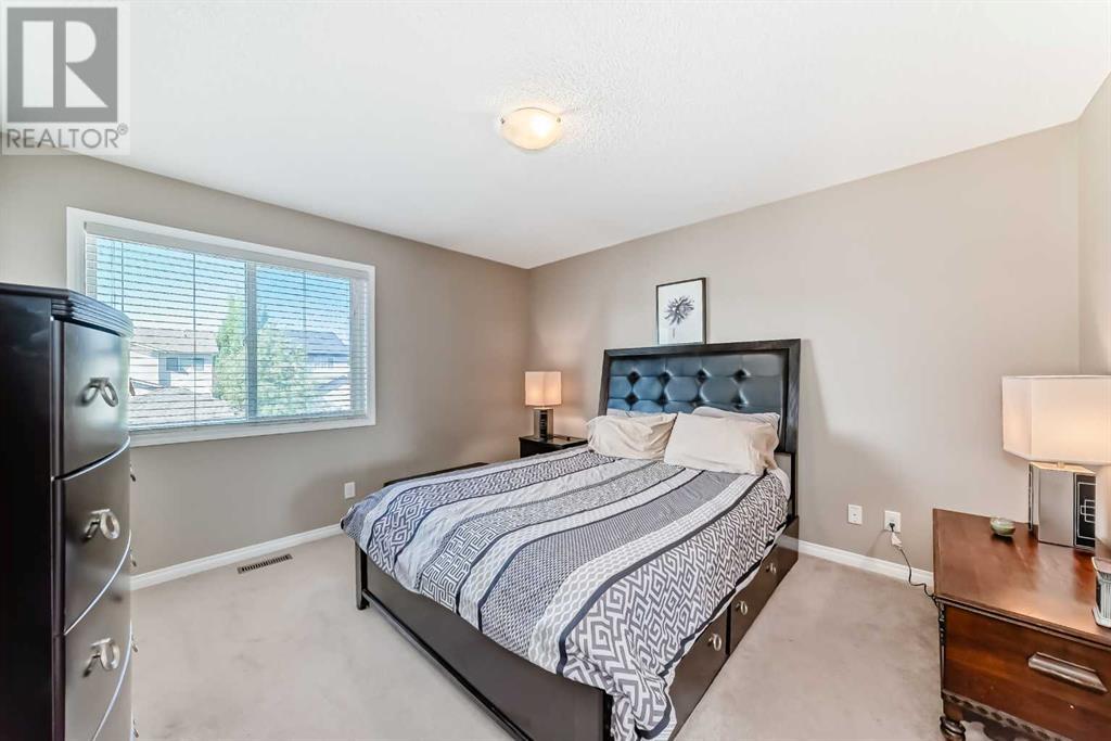 19 Elgin Meadows Gardens SE, Calgary, Alberta