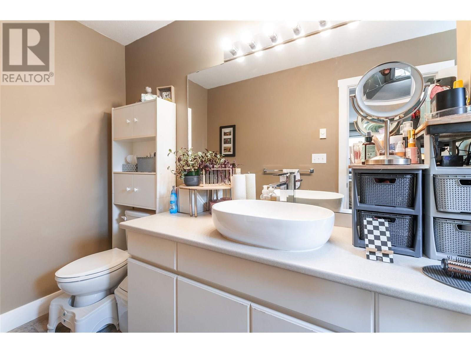 640 Main Street Unit# 309, Okanagan Falls