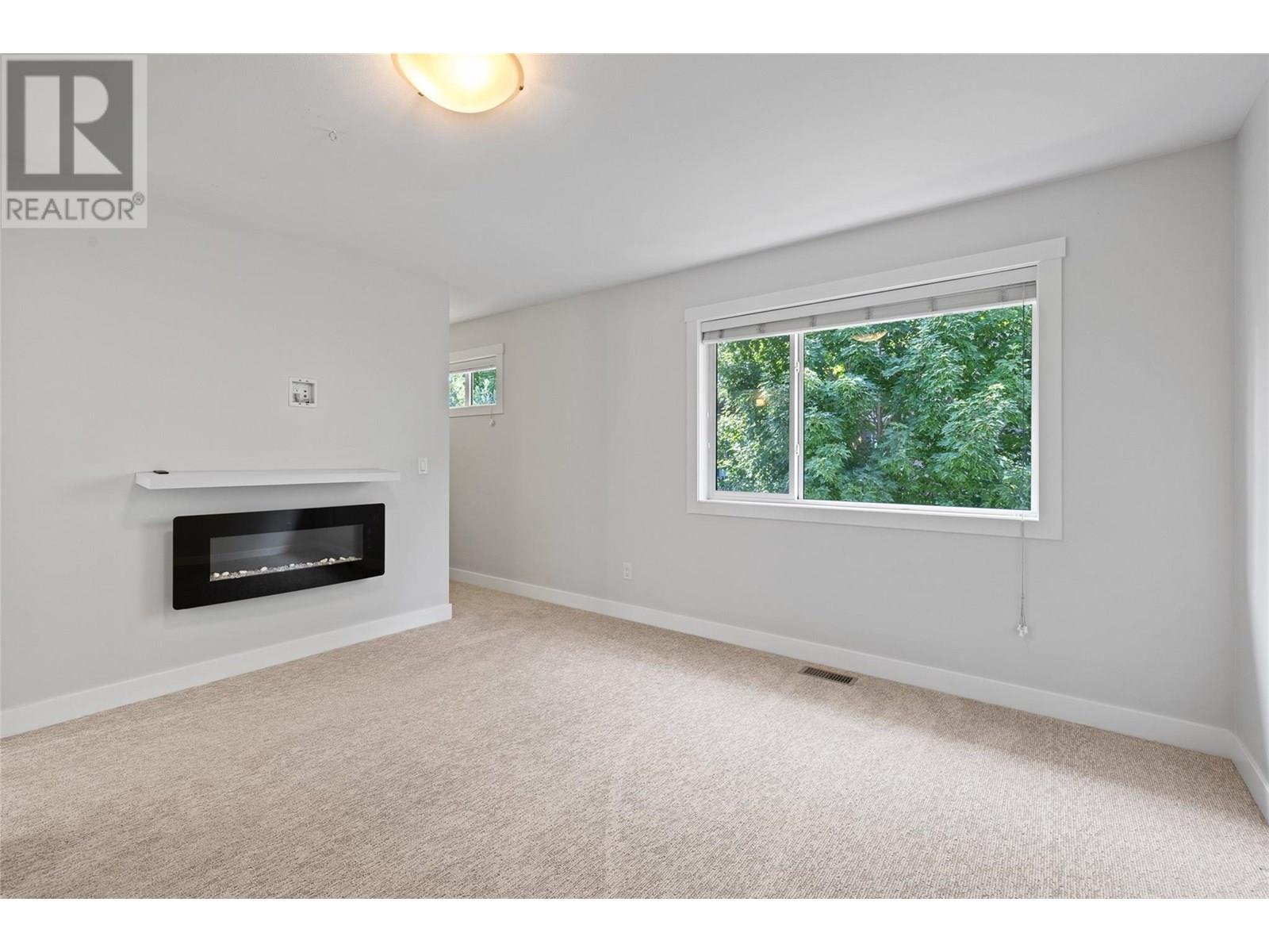 9 10724 Bottom Wood Lake Road Road, Lake Country