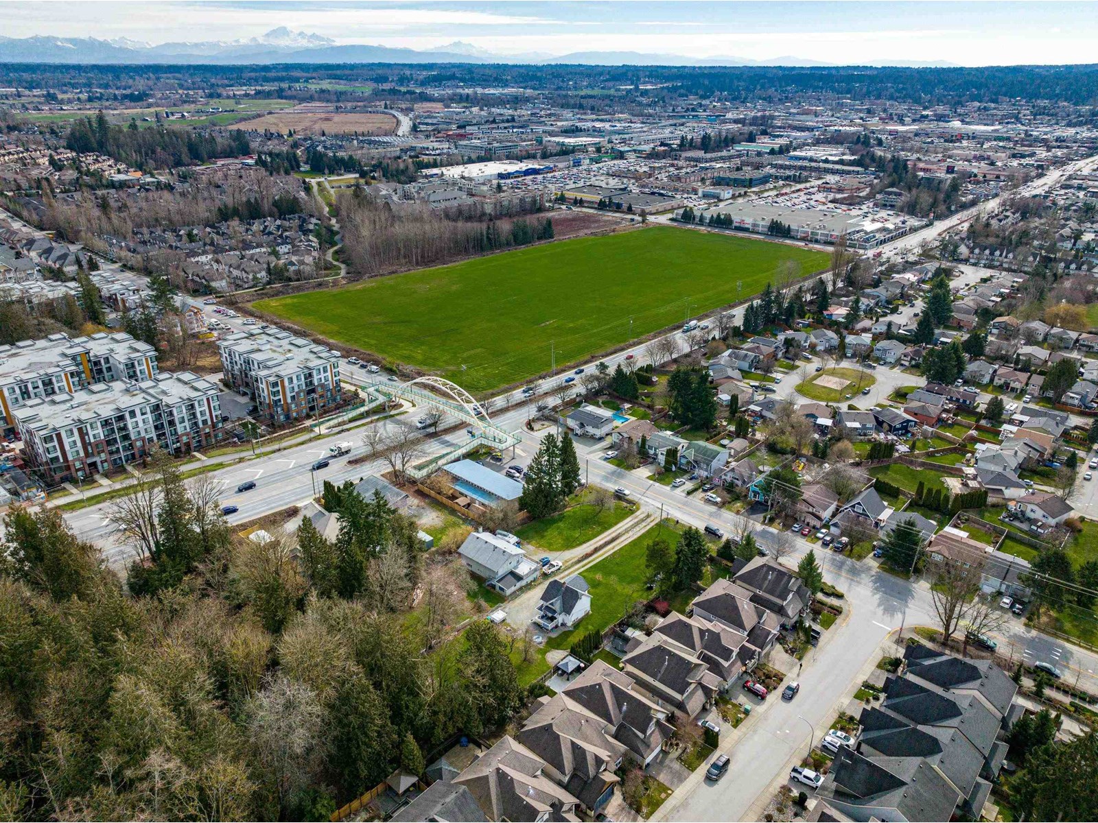 Photo 3 of 19957 68 Avenue, Langley BC