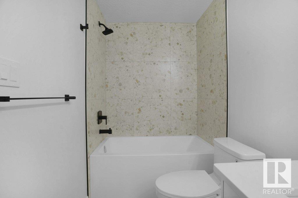 Photo 38 of 10946 62 Av Nw, Edmonton AB