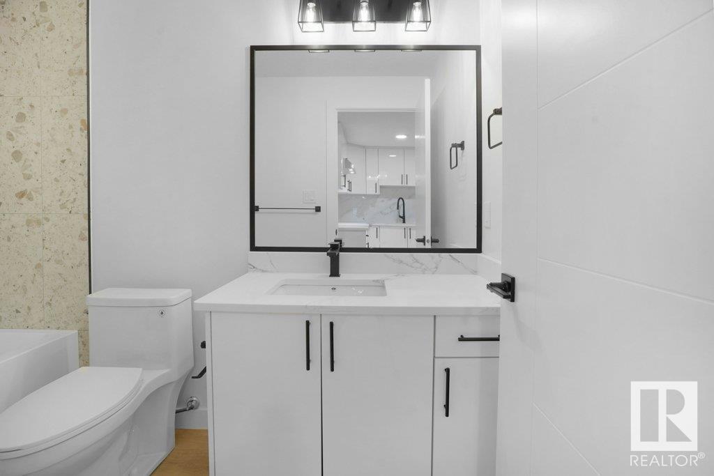 Photo 37 of 10946 62 Av Nw, Edmonton AB