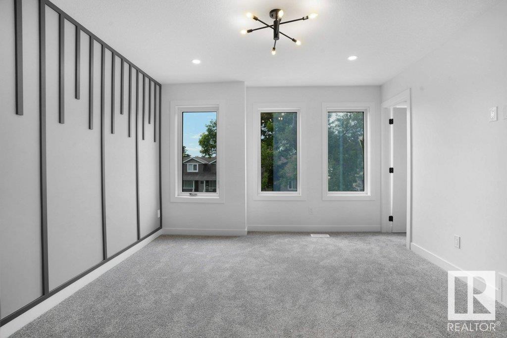 Photo 24 of 10946 62 Av Nw, Edmonton AB