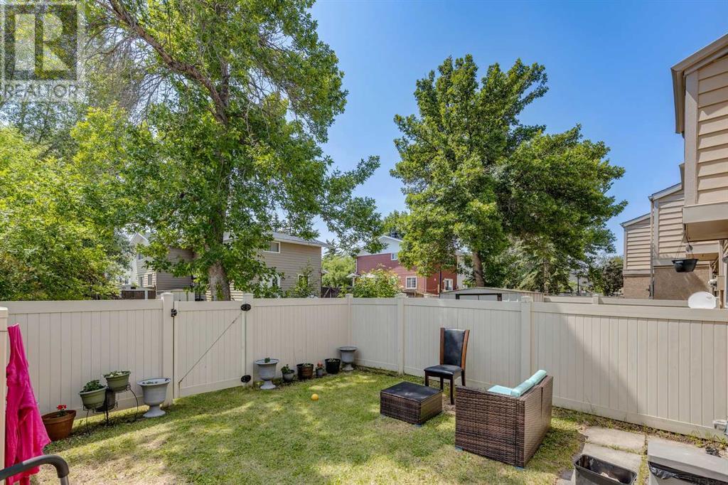 Single Family House for Sale in    Street NE Pineridge Calgary 
