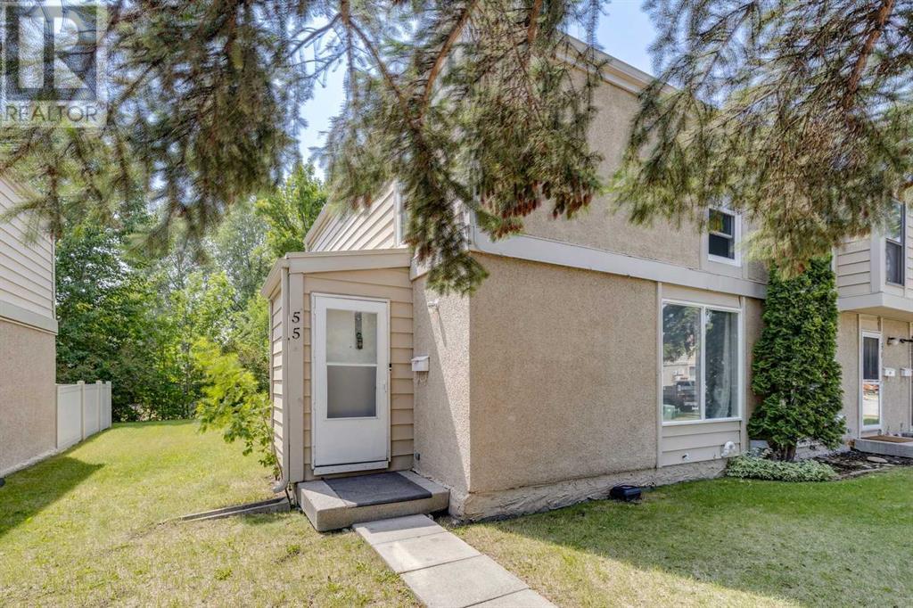 Single Family House for Sale in    Street NE Pineridge Calgary 