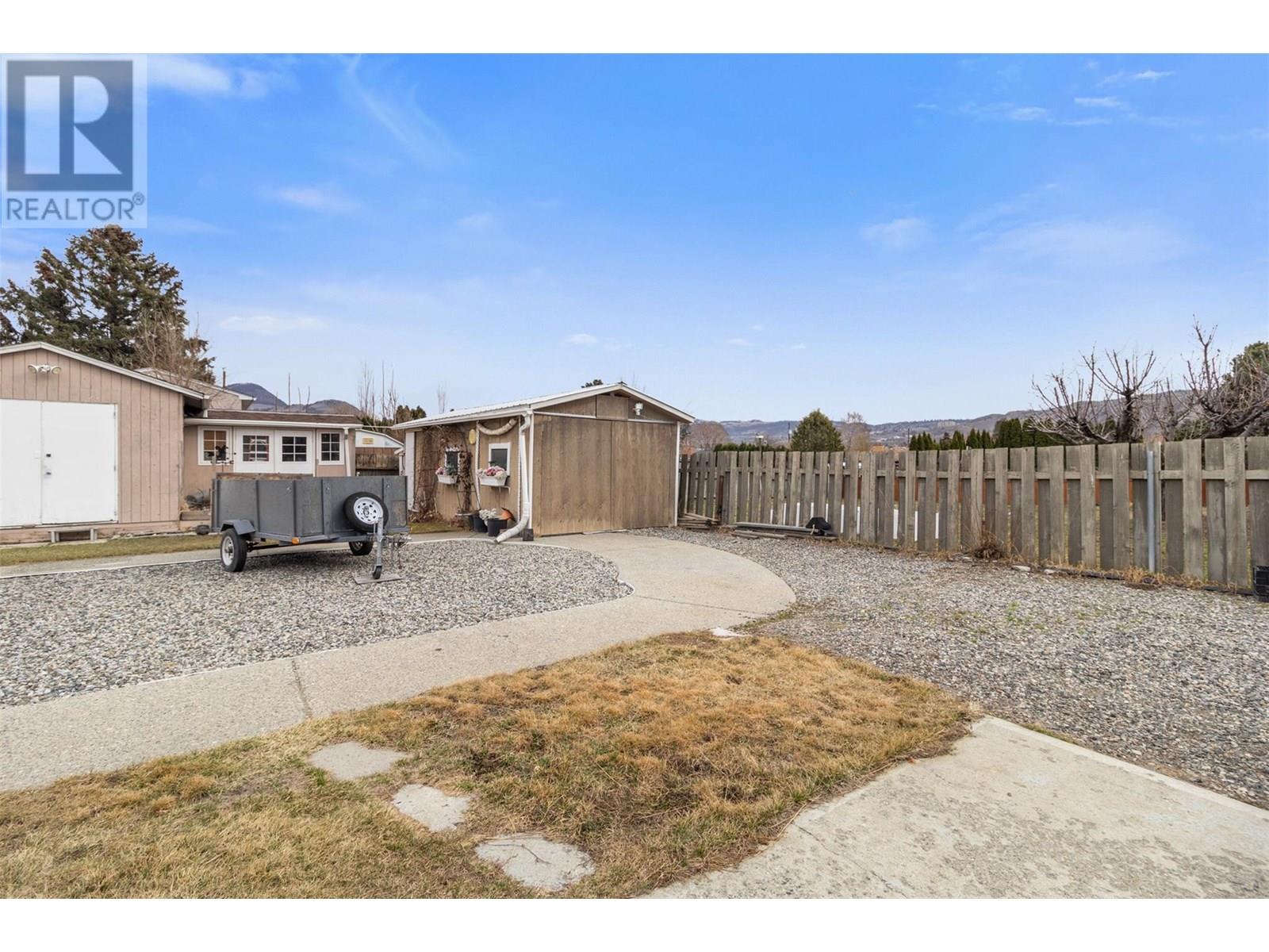 Photo 19 of 957 Newton Street, Kamloops BC