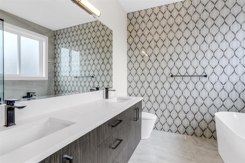 Photo 20 of 17136 1 Avenue, Surrey BC