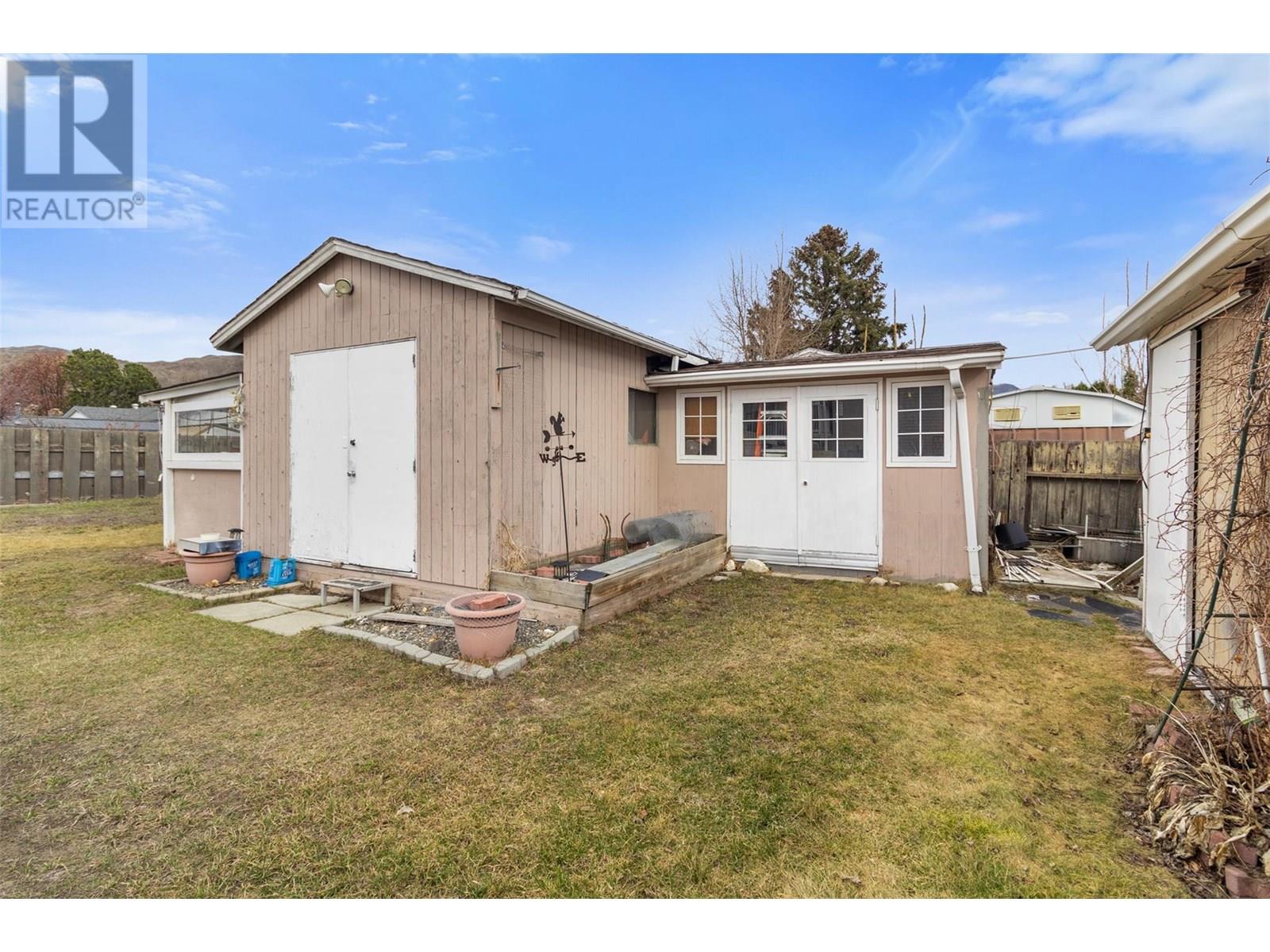 Photo 30 of 957 Newton Street, Kamloops BC