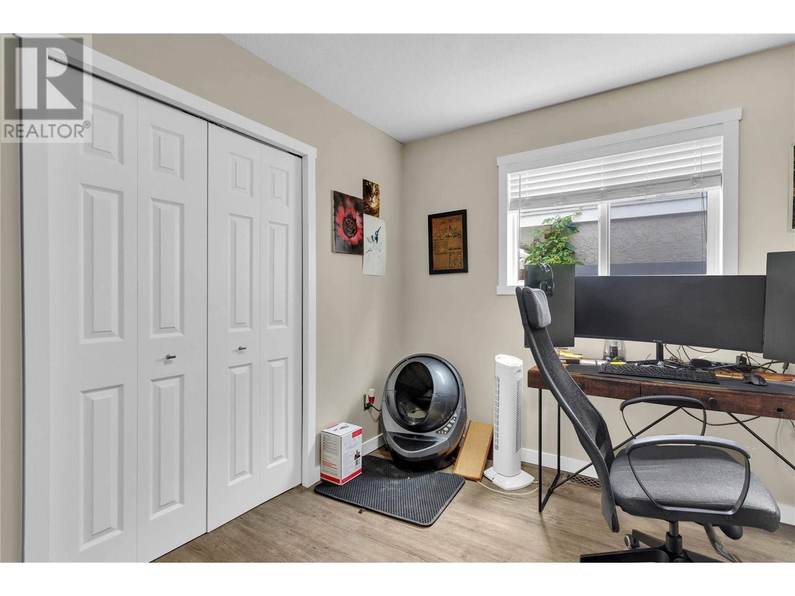 3155 Gordon Drive Unit# 209, Kelowna