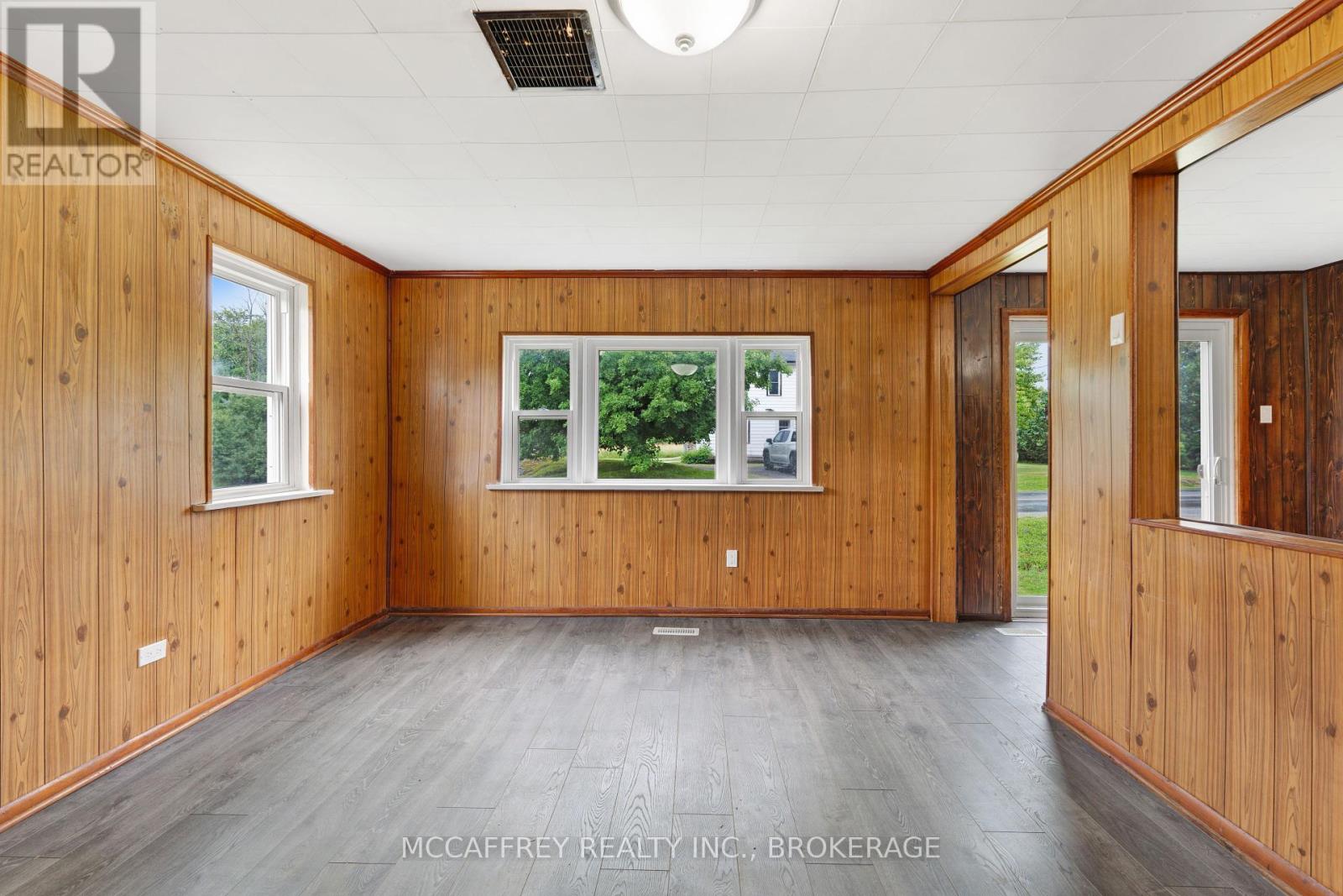 Photo 33 of 333 Burridge Road, South Frontenac ON