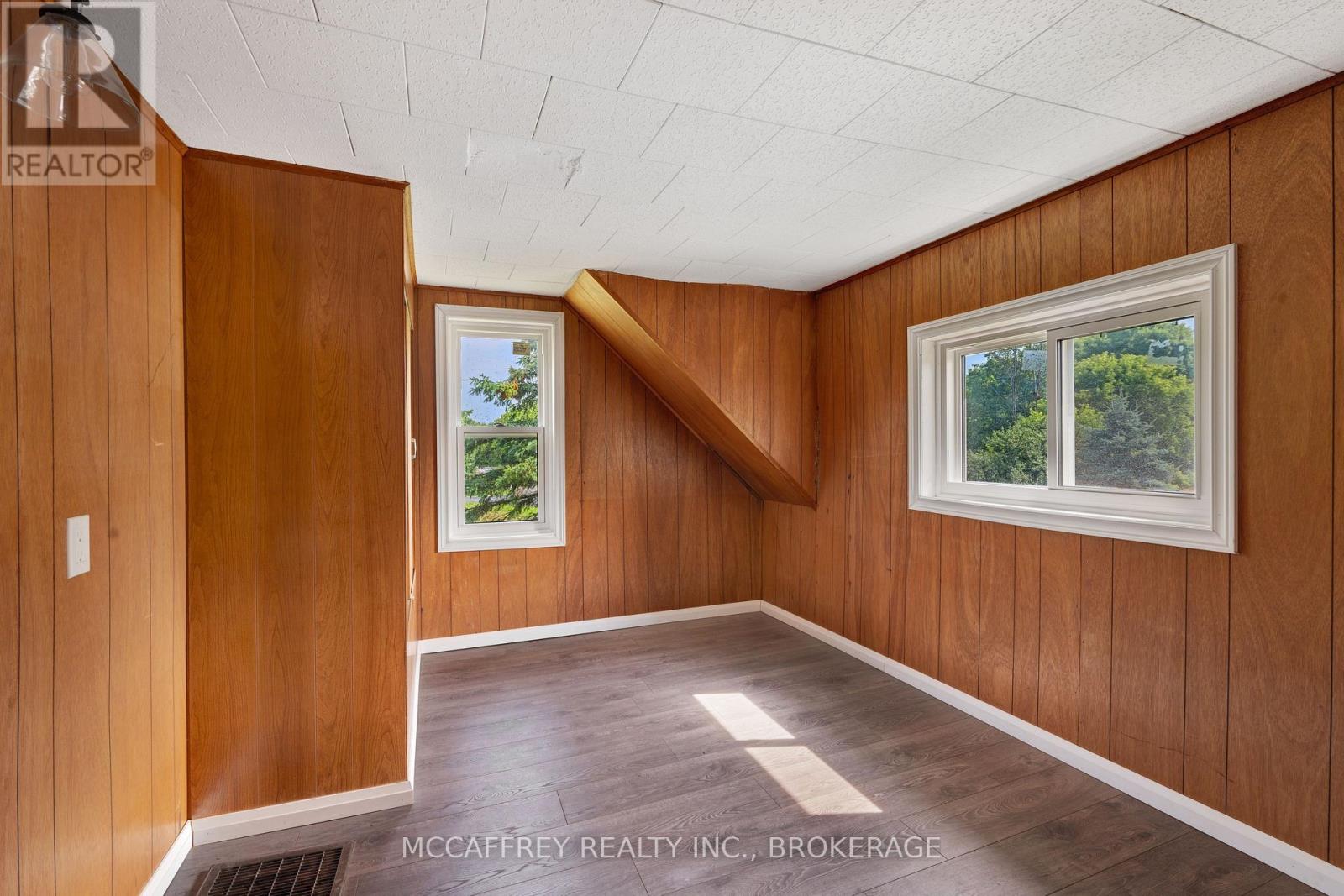 Photo 5 of 333 Burridge Road, South Frontenac ON