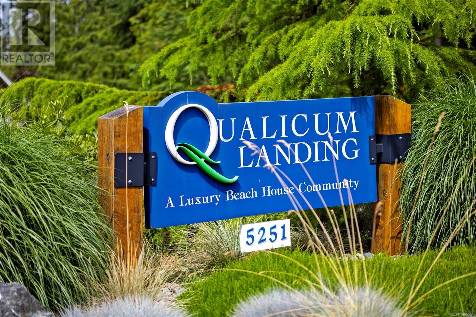 Photo 14 of 29 5251 Island Hwy, Qualicum Beach BC