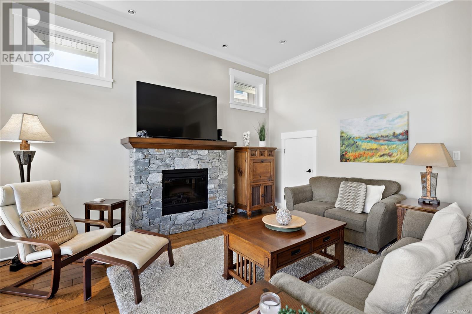 Photo 20 of 29 5251 Island Hwy, Qualicum Beach BC