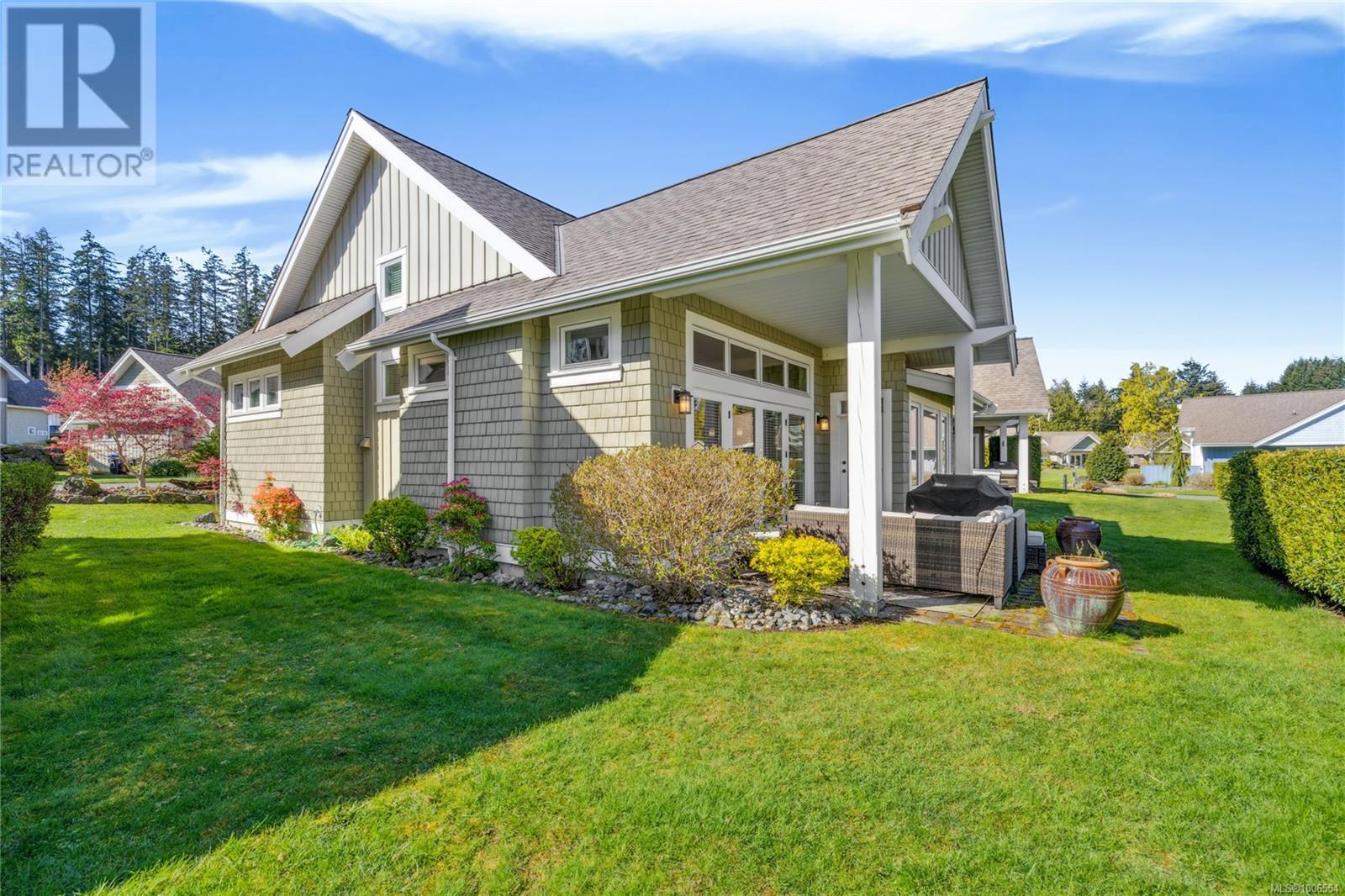 Photo 45 of 29 5251 Island Hwy, Qualicum Beach BC
