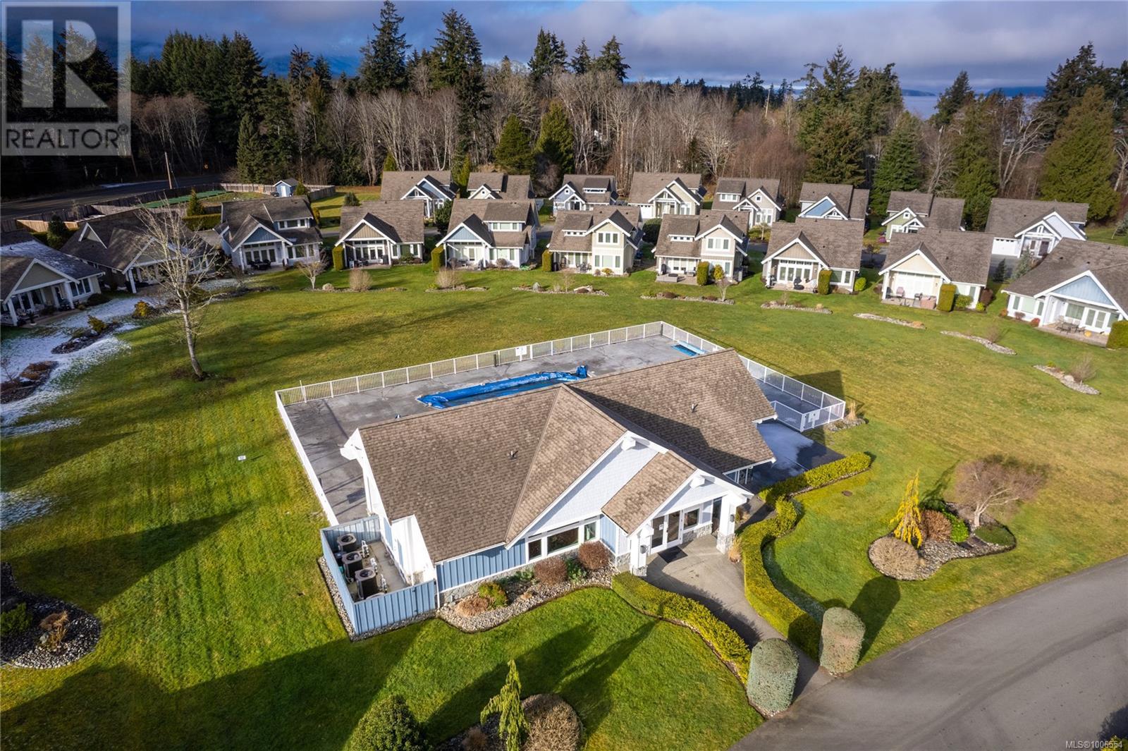 Photo 61 of 29 5251 Island Hwy, Qualicum Beach BC