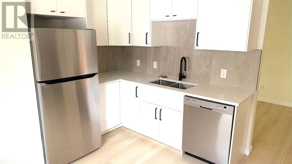Multi-family House Bi-level for Sale in   Avenue NE Winston Heights/Mountview Calgary 