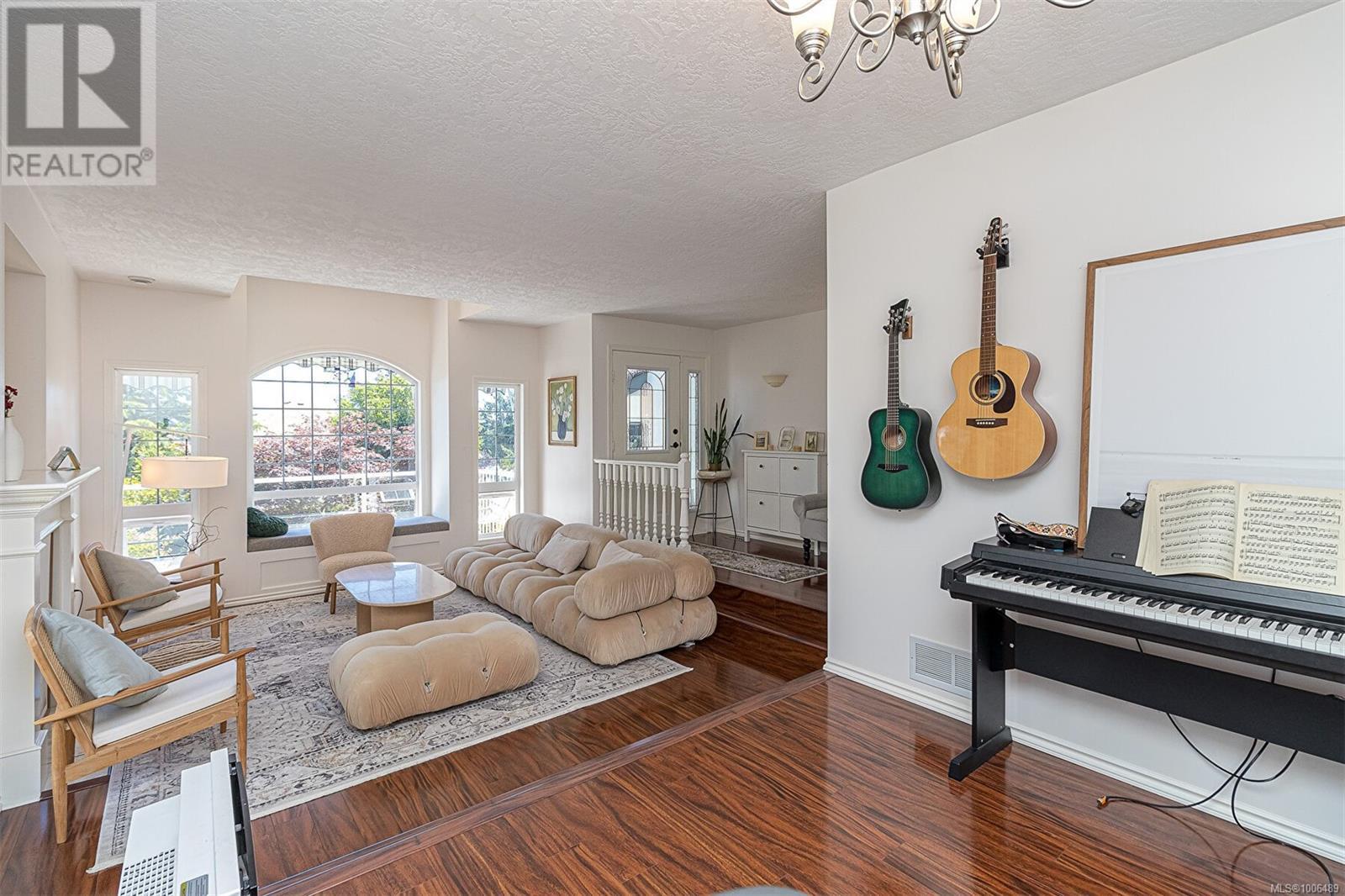 Photo 79 of 2619 Crystalview Dr, Langford BC
