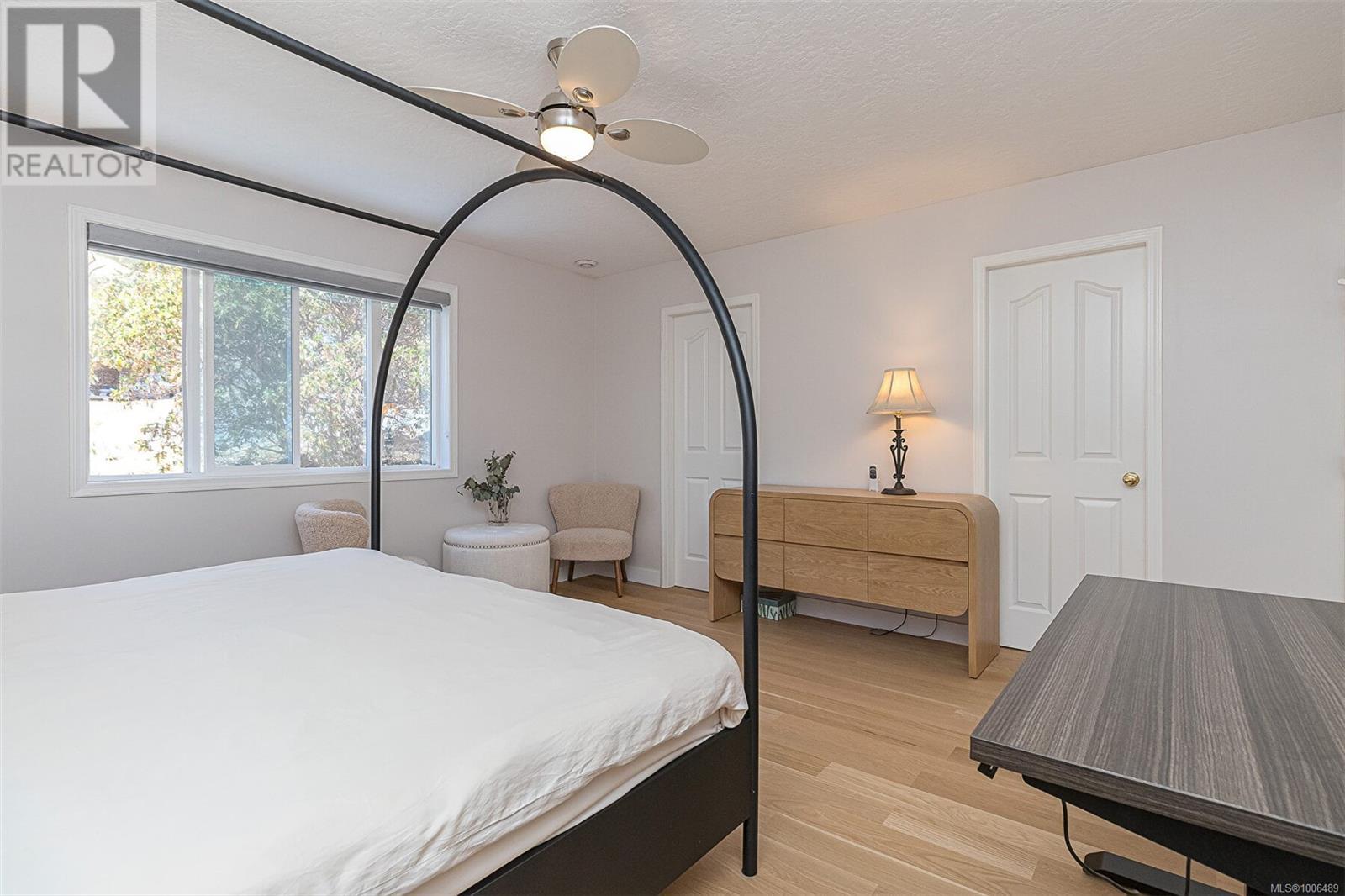 Photo 6 of 2619 Crystalview Dr, Langford BC