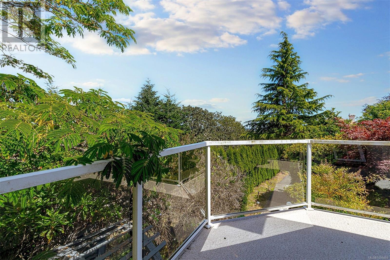 Photo 26 of 2619 Crystalview Dr, Langford BC