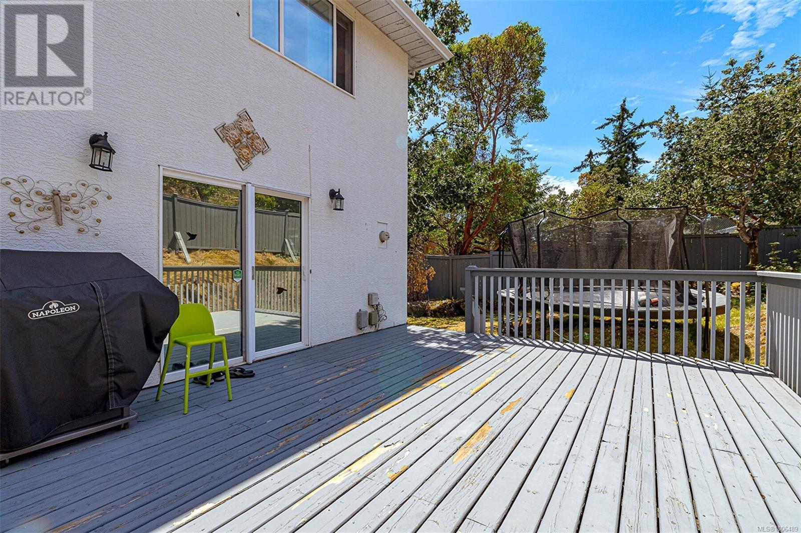 Photo 38 of 2619 Crystalview Dr, Langford BC