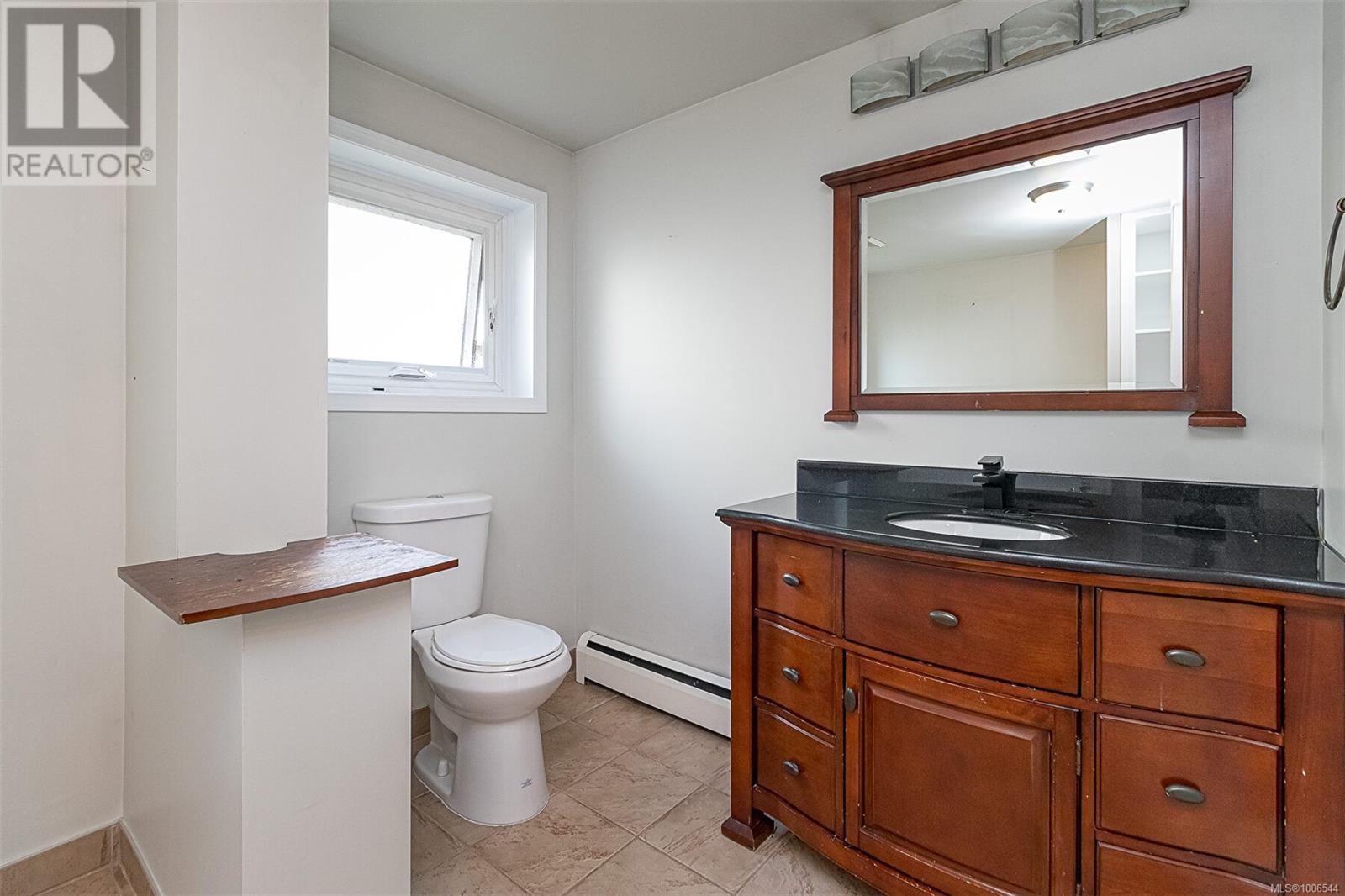 Photo 10 of 2115 Church Rd, Sooke BC