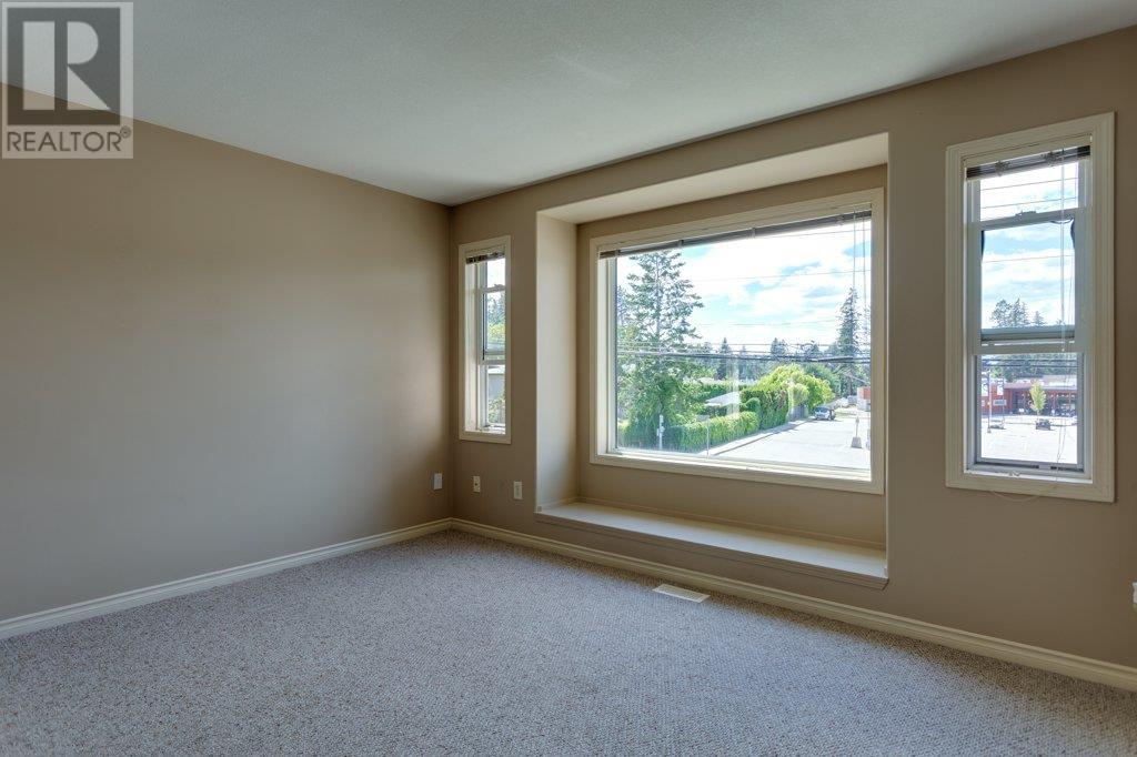  4541 Gordon Drive, Kelowna