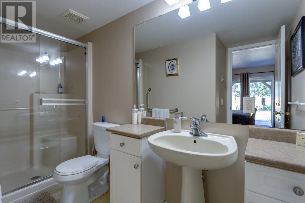  4541 Gordon Drive, Kelowna