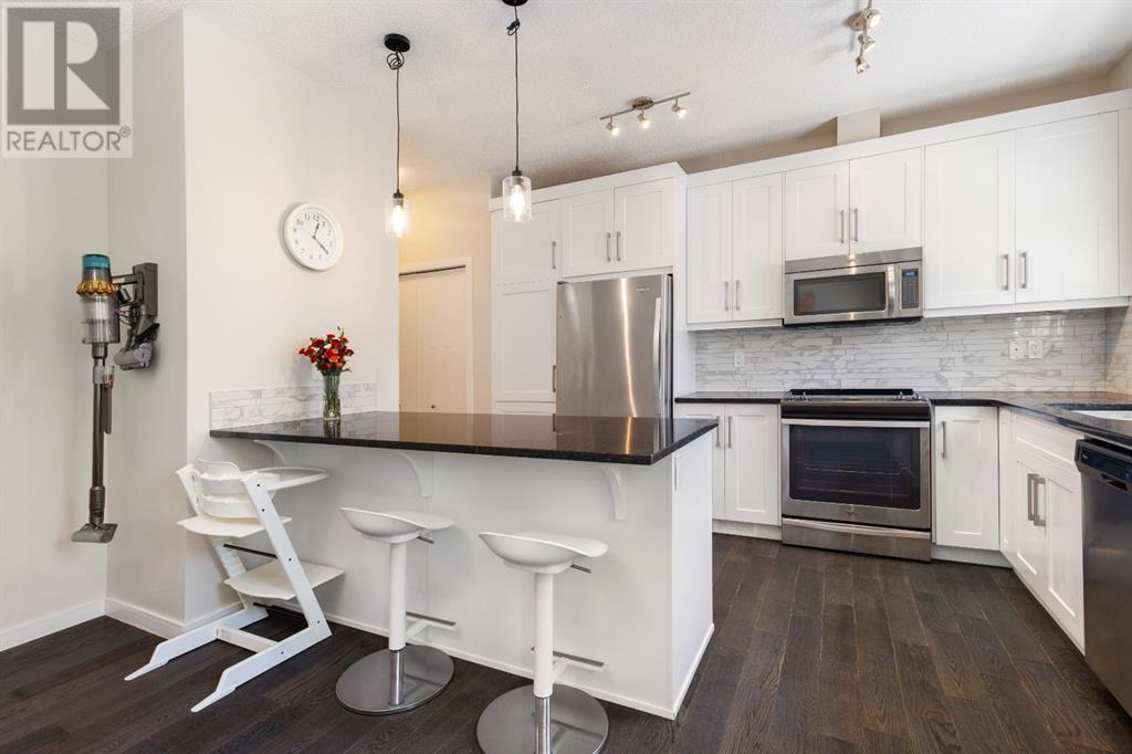 Single Family House for Sale in  Evansridge Common NW Evanston Calgary 