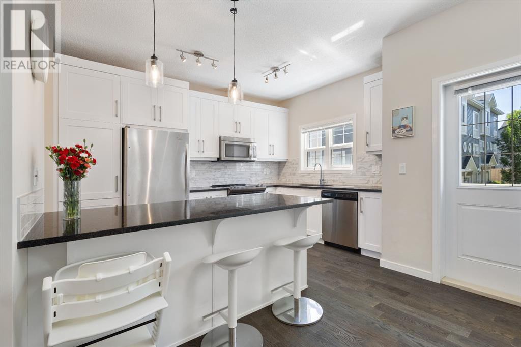 Single Family House for Sale in  Evansridge Common NW Evanston Calgary 